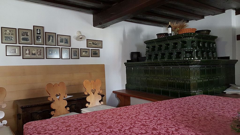 Hiša in krušna peč