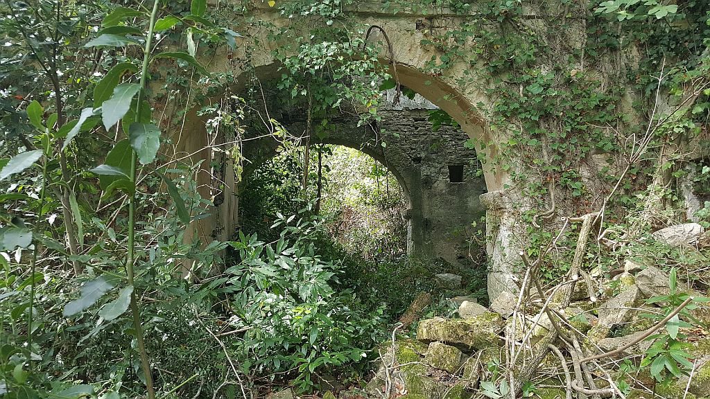 Kamen na kamen; dva kamna ?