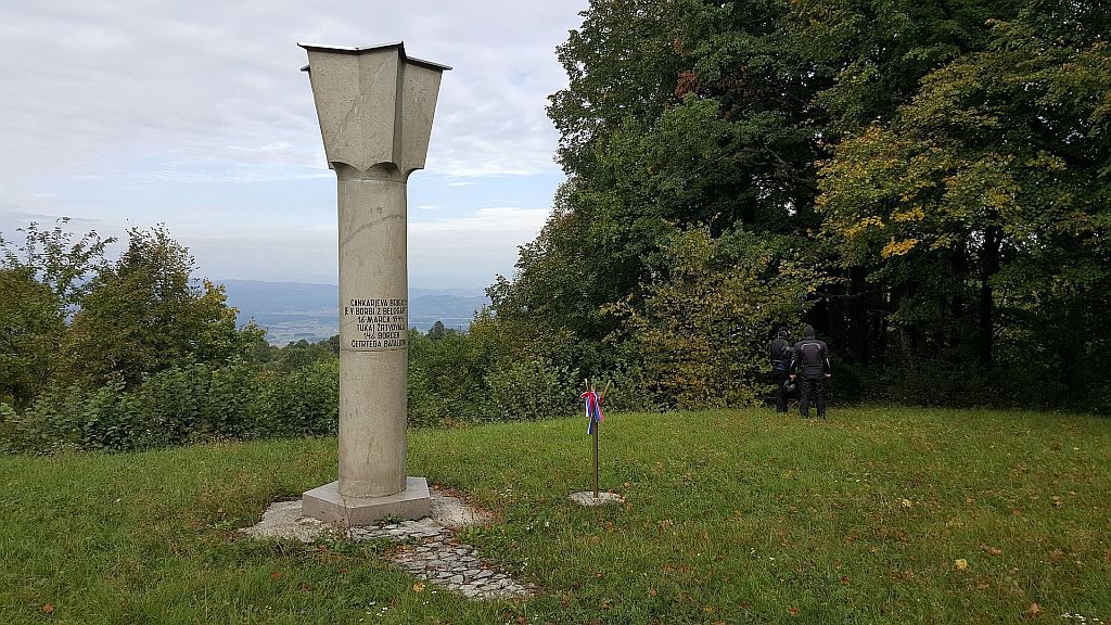 Spomeniki da, kaj pa kostanj ? Bolj slabo…