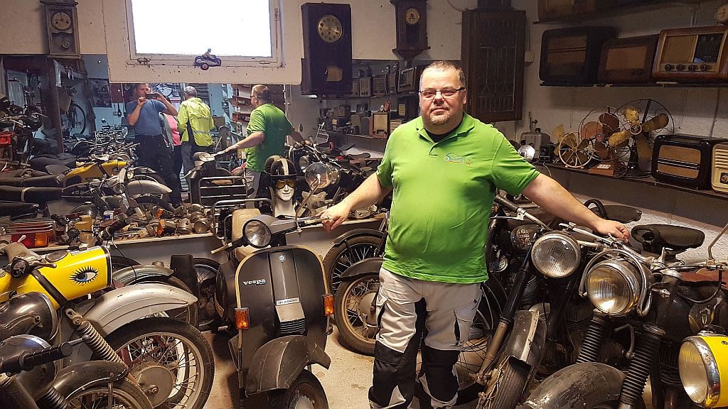 Ma je moja Honda boljaš…