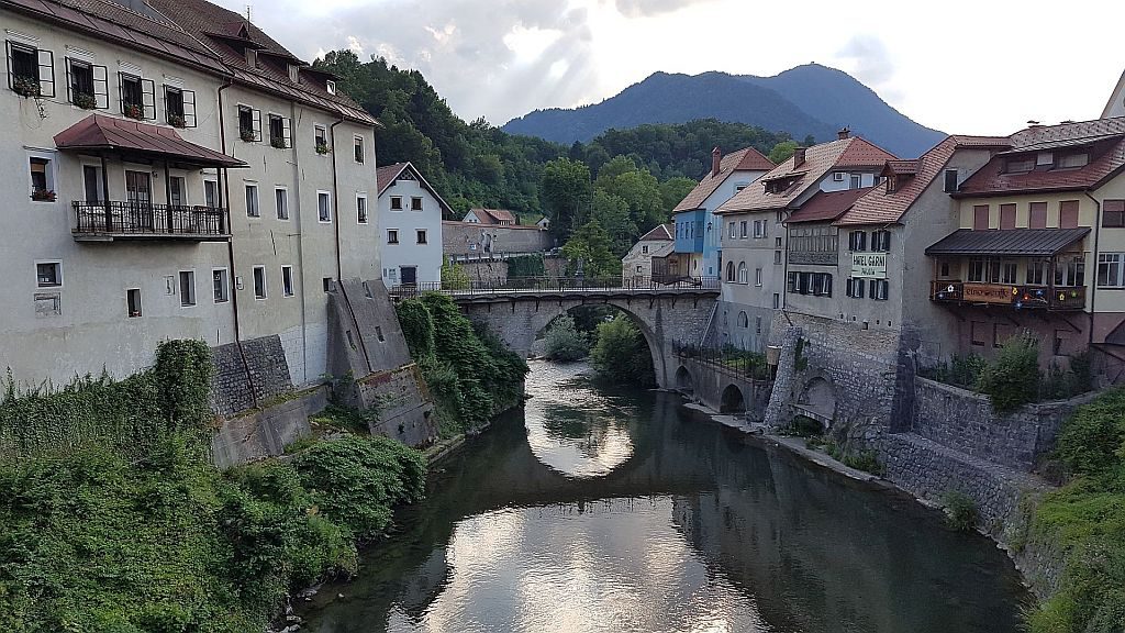 Mostar ? Eh samo Škofja Loka