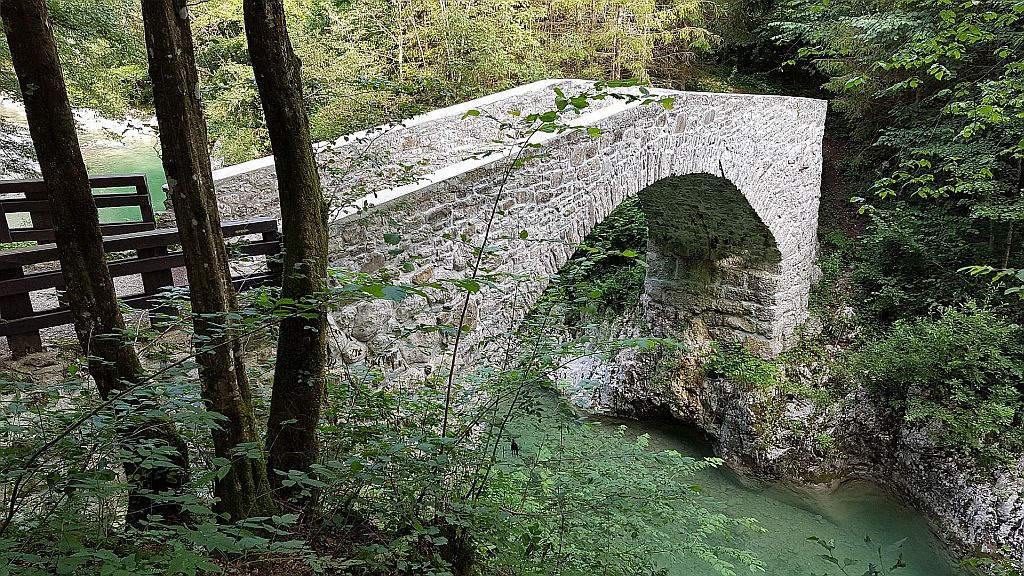 Podbela – Napoleonov most