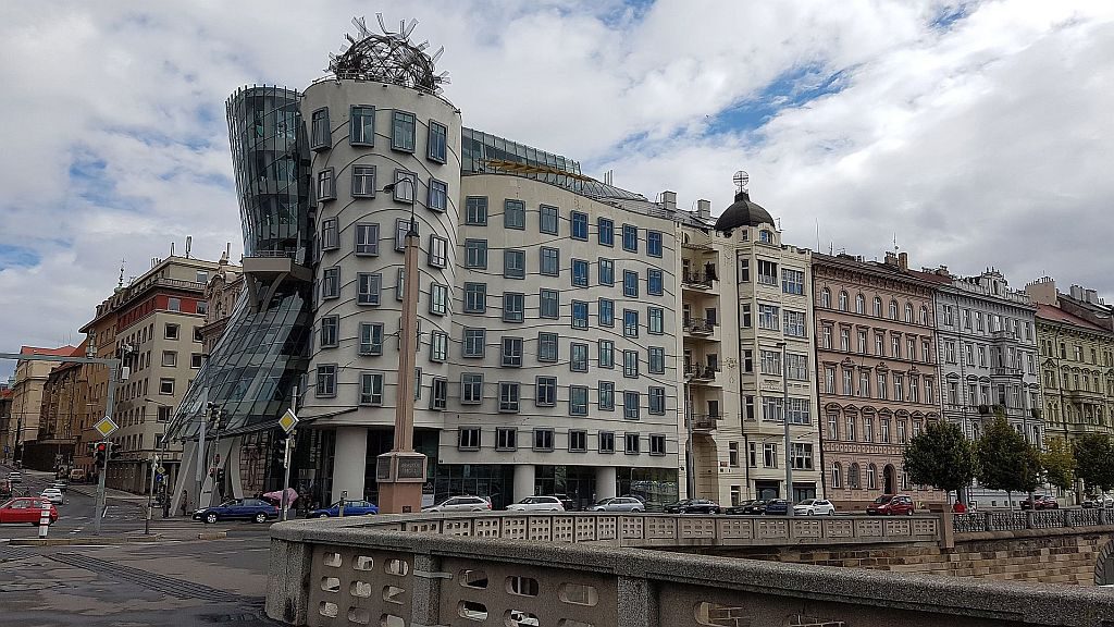 Dancing house