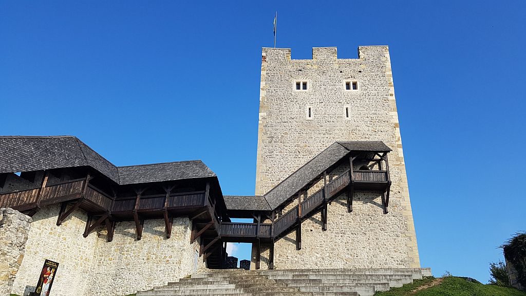 Pogled z druge strani