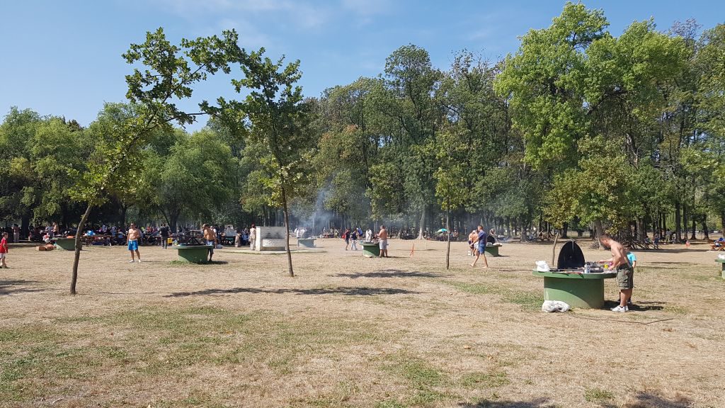 Žar na vsakem koraku