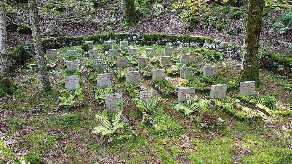 Grobišče Gornji Hrastnik