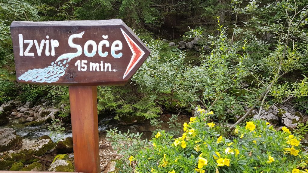 Dom pri izviru koče