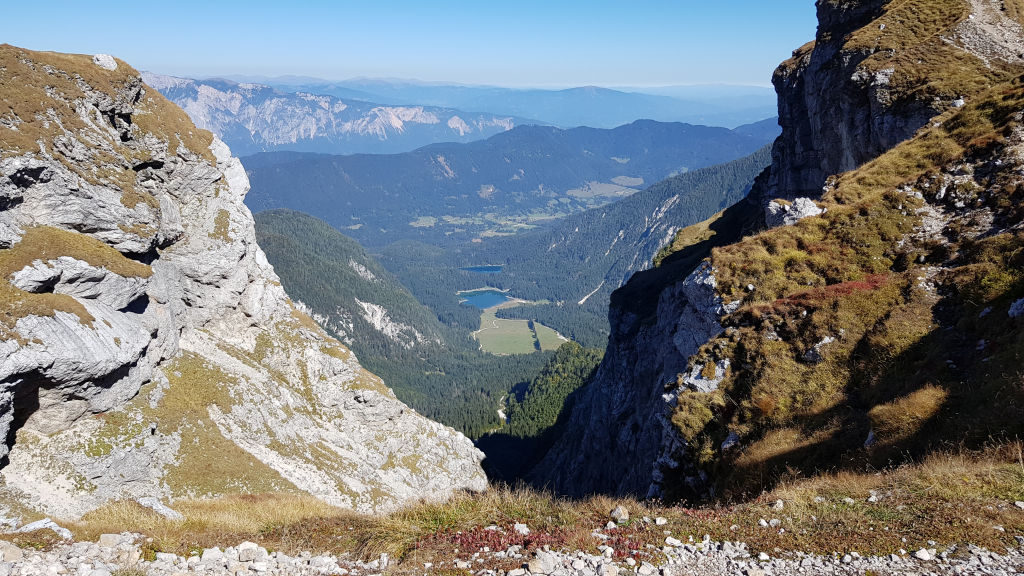 Belopeška jezer z vrha Mangarta