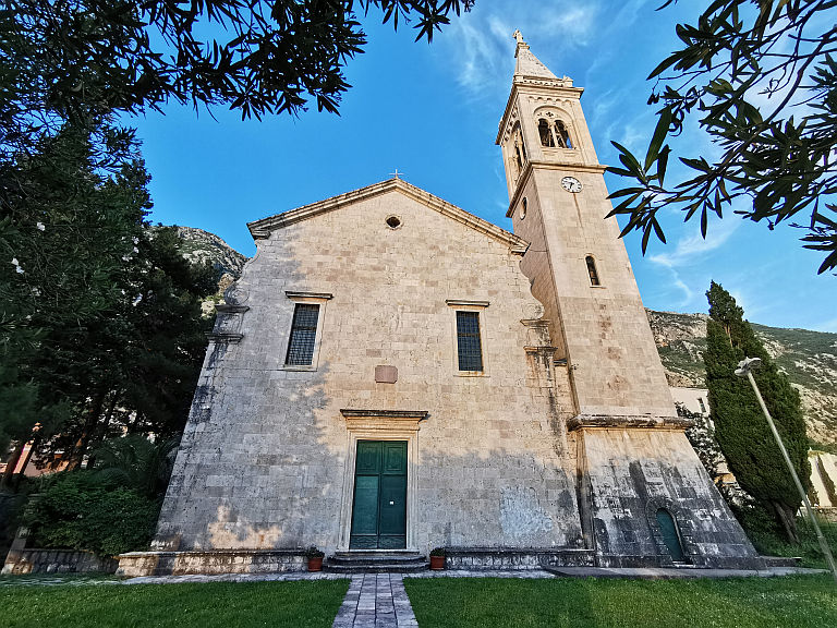 Cerkev Sv. Eustahija